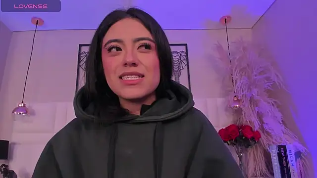 Rebeca jones online show from November 13, 12:37 pm