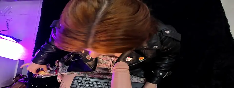 JulietaAlves online show from February 9, 11:12 am