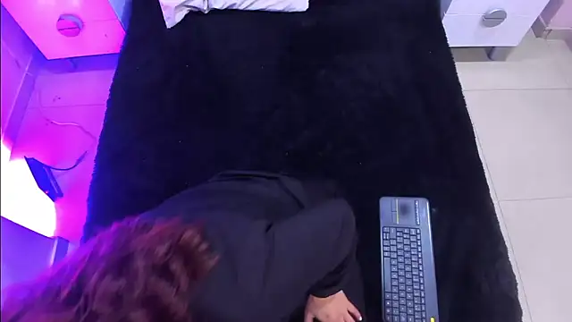 JulietaAlves online show from November 15, 11:22 am