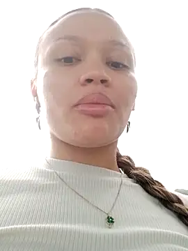 AnnieAndStefan online show from September 12, 1:29 pm