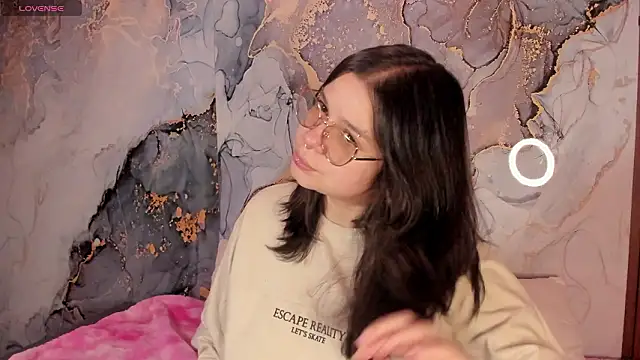 Mey moon online show from March 1, 5:40 am