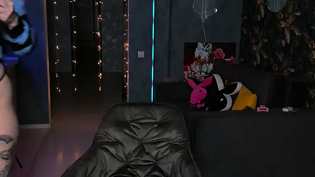 Blckmirrorr online show from September 11, 4:29 pm