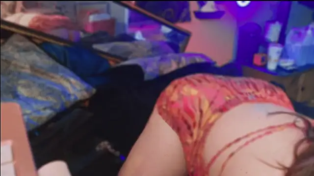 spunlikecottoncandy online show from November 1, 6:01 pm