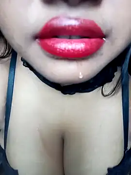 Hotlisa online show from February 28, 5:40 am