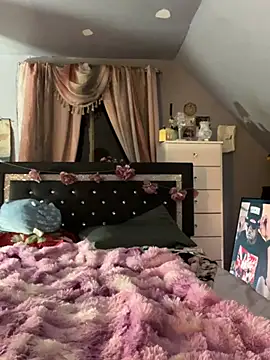 DominiqueX0 online show from April 10, 4:18 am