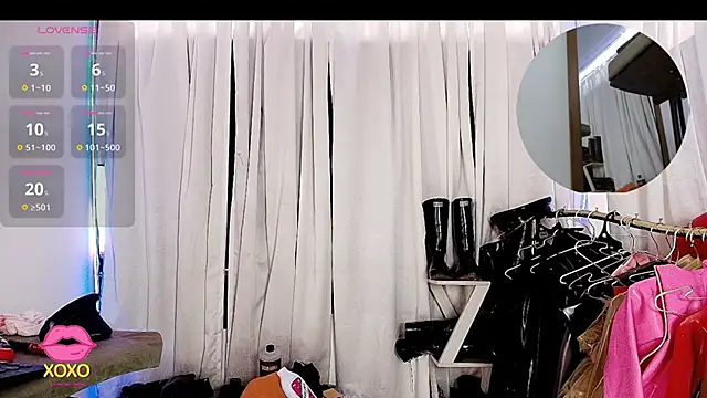 LatexDevil Blondie online show from April 23, 5:59 pm