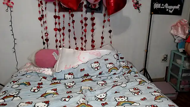 Cupcakecutie449 online show from February 19, 6:57 am