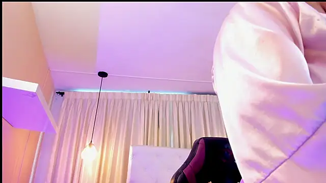 BonnieBad01 online show from October 16, 6:32 pm