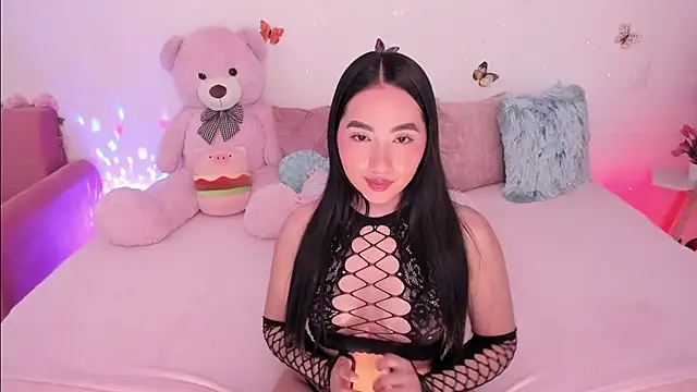 Zara uwu  online show from February 16, 10:59 am