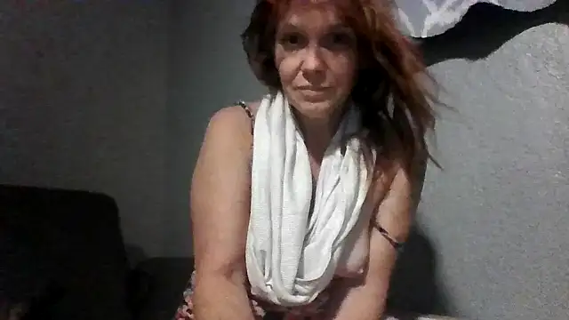 spundarella420 online show from September 11, 10:04 am