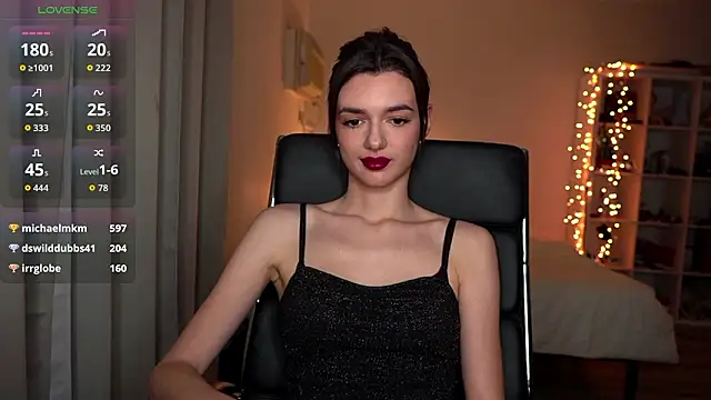 olivia jeas online show from February 13, 1:29 am