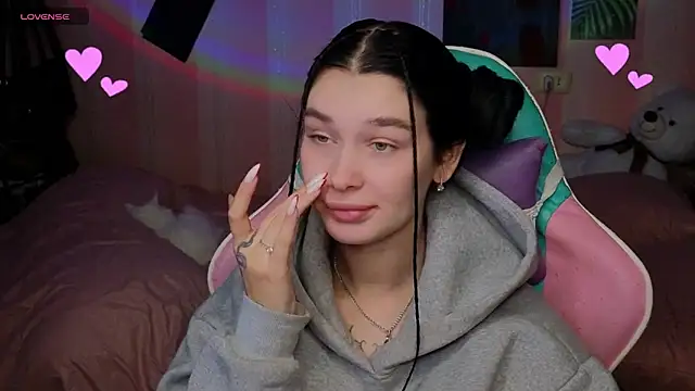 Amanda Tender online show from November 3, 11:53 pm