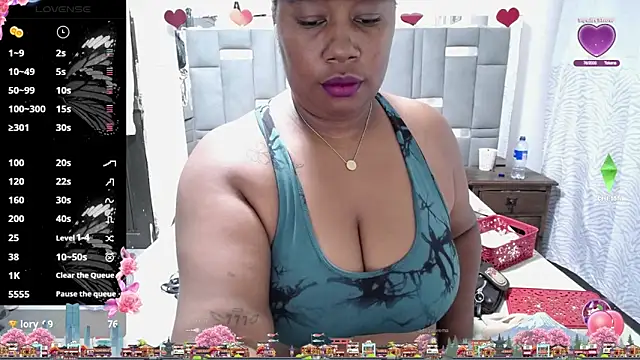 thickebonymilfF online show from October 3, 5:23 am