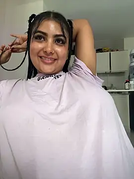 NatashaBrown12 online show from March 7, 8:05 pm