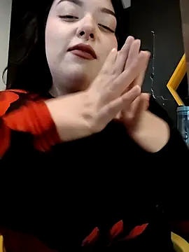 Chubbygrl20 online show from November 8, 12:59 am