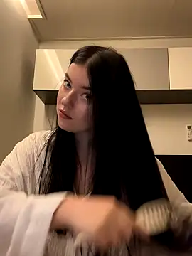 Angela Fosterr online show from September 30, 5:18 pm