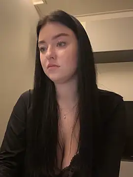 Angela Fosterr online show from October 28, 2:01 pm