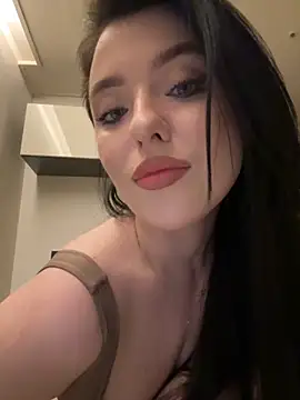 Angela Fosterr online show from March 15, 6:21 pm