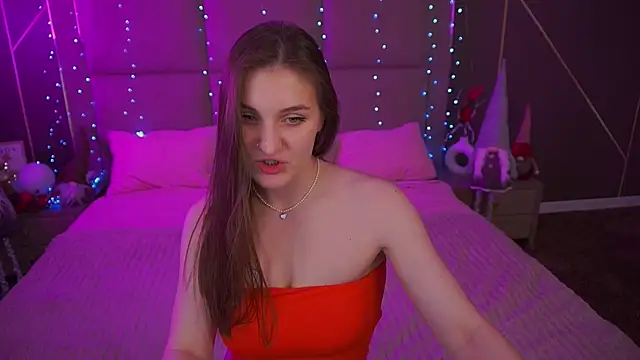 EmmyCharmm online show from December 18, 6:29 am