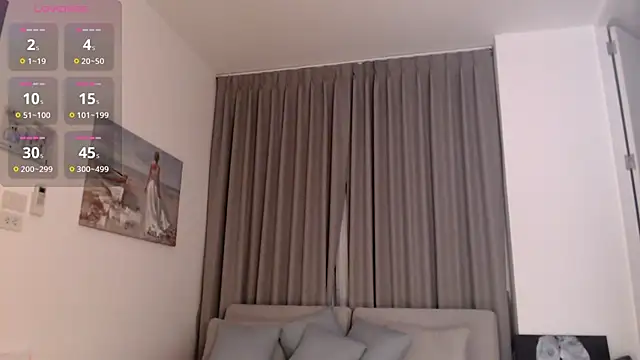 yoonipooni online show from October 4, 1:39 pm