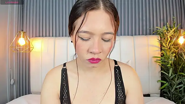 SaraRiley online show from November 27, 10:56 pm