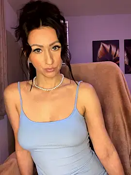 KatyEvanss online show from October 14, 5:15 pm