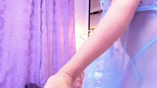 Angela lovee online show from November 21, 1:02 pm