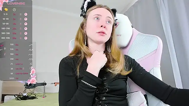 Cowell Adelina online show from October 13, 9:56 am