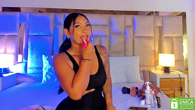 Miss Abigail  online show from March 5, 1:40 pm