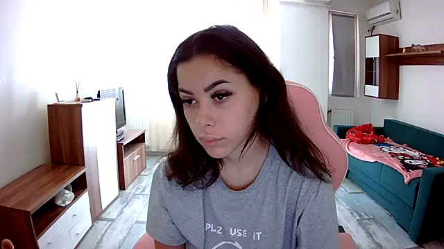 LovelyJulliette online show from September 15, 12:35 pm