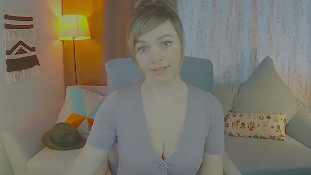 SweetEye online show from October 13, 6:16 am