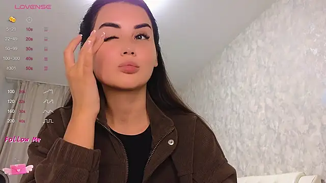 LaraSkinny online show from September 11, 10:48 am