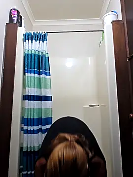 Pussy69Kat online show from April 13, 8:59 am