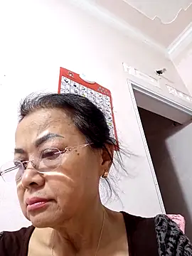 Hotestlove online show from October 10, 1:27 pm