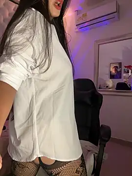 ZarahEvans online show from November 8, 8:25 pm