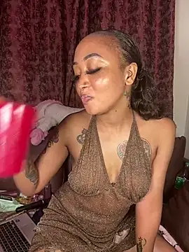 Candiey001 online show from June 16, 10:00 pm