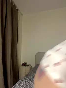 tradishka online show from October 9, 9:41 pm