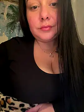 DaisyStreet online show from December 18, 6:01 pm