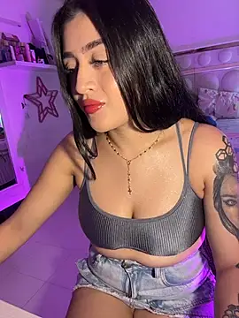 lucianaroy online show from March 14, 3:40 am