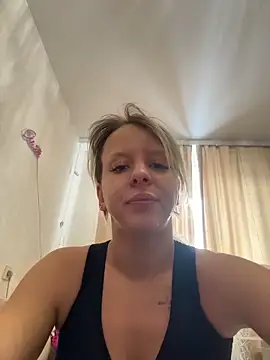 LikaCat online show from March 10, 4:05 am