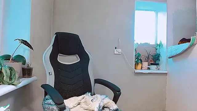 RosaJil online show from October 29, 2:20 pm