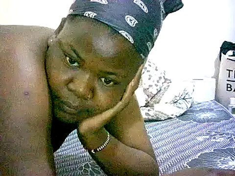 honeypotsweet online show from October 19, 8:33 pm