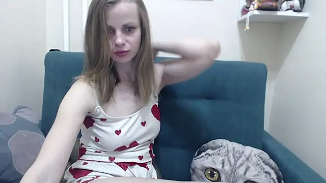 BustyBlondyShow online show from June 3, 2:33 pm