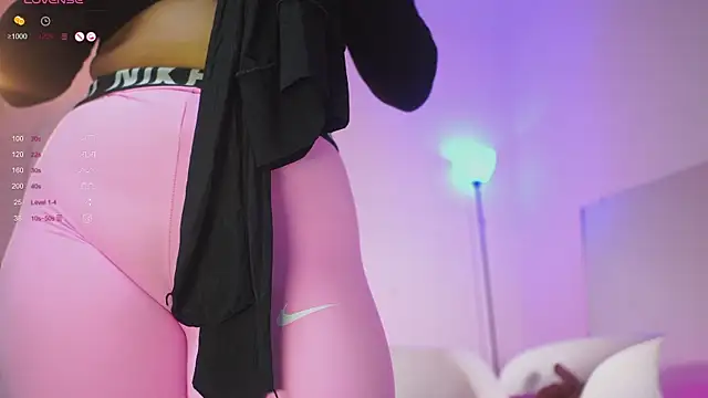 mia colin1  online show from November 6, 9:42 pm