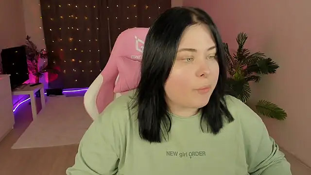 Akemi BBW online show from October 4, 6:12 pm