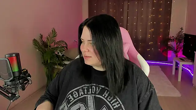 Akemi BBW online show from September 20, 2:04 pm