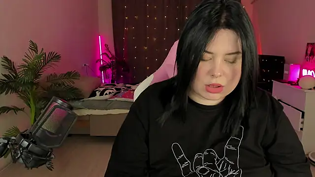 Akemi BBW online show from October 14, 4:53 pm