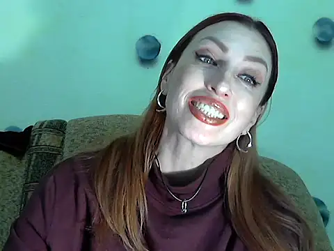 Jillian Pattie online show from October 8, 2:21 pm