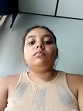 stefanie010 online show from March 29, 7:13 pm