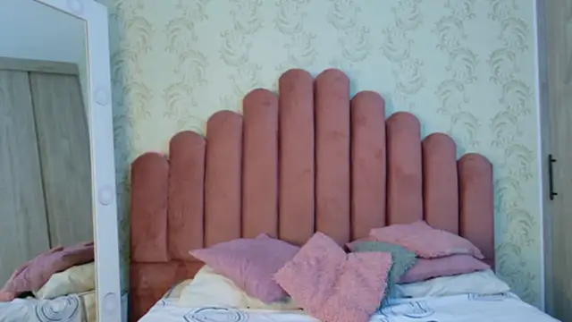 Bella Fior online show from October 15, 12:02 am